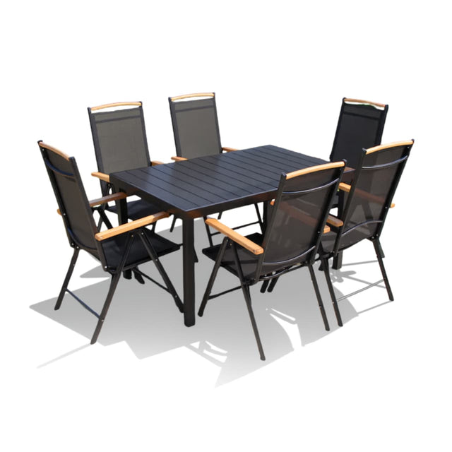 Jídelní zahradní náytek